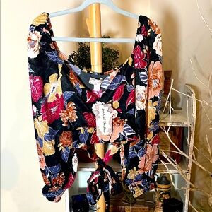 NWT Band of The Free Floral Tie-Front Crop Blouse,balloon sleeves,boho,flowy!